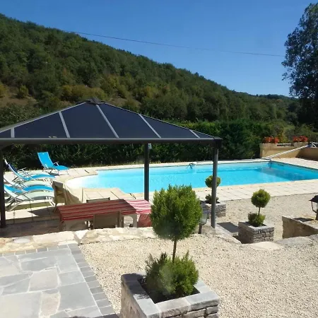 Canterane, Un Coin De Paradis à La Campagne Hébergement de vacances Salignac Eyvigues